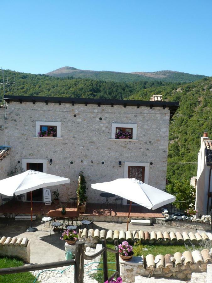 Vila Regio Tratturo Caporciano Exteriér fotografie