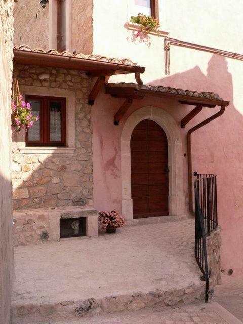 Vila Regio Tratturo Caporciano Exteriér fotografie